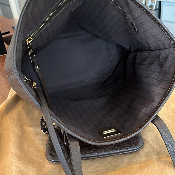 Louis Vuitton Citadine Brown Emoreinte Tote Bag with Zippered Pouch - Picture 4 of 11